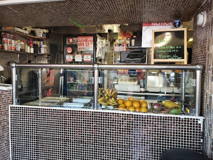 Alex's Tacos Picture 7
