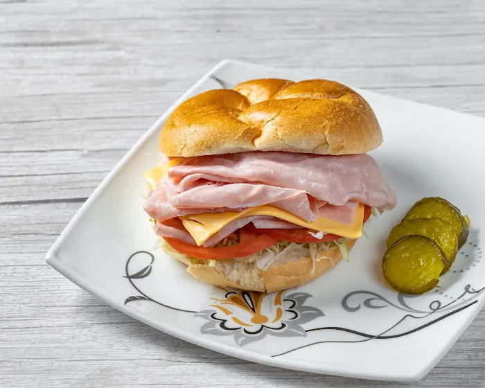 Mosholu Cafe & Deli Picture 1