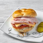Mosholu Cafe & Deli