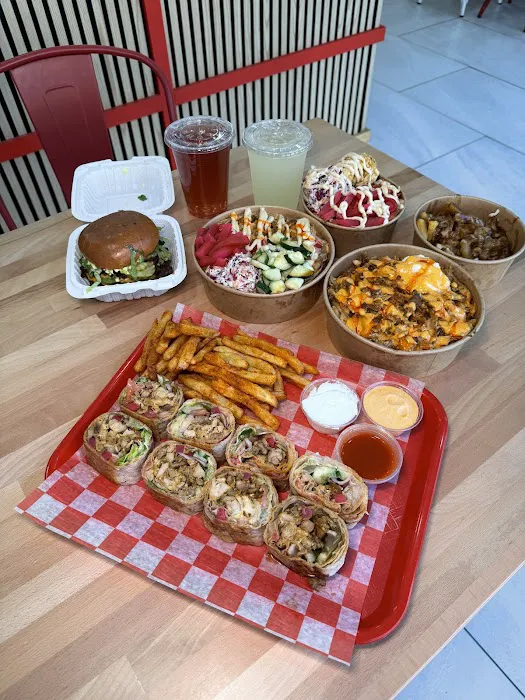 Ace Shawarma & Burgers Picture 1