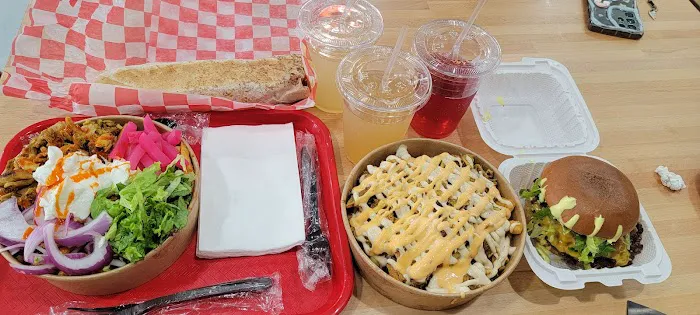 Ace Shawarma & Burgers Picture 2
