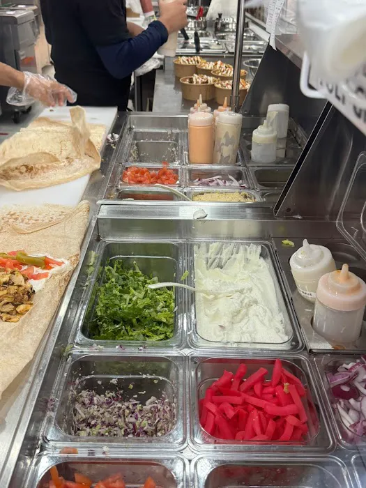 Ace Shawarma & Burgers Picture 5