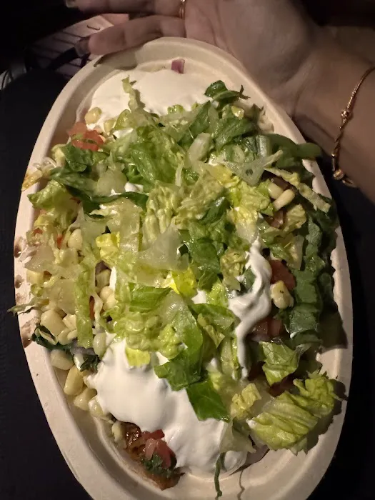 Chipotle Mexican Grill Picture 4