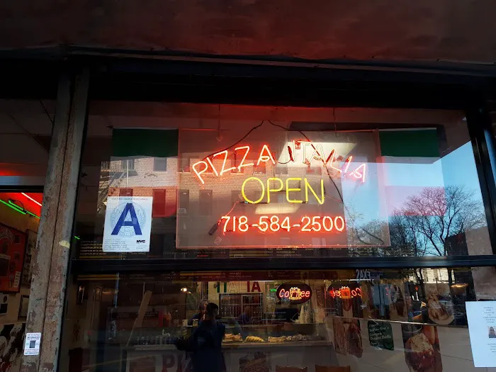 Pizza Italia Picture 4