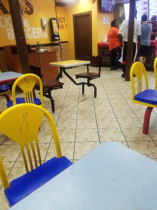 Tex's Chicken & Burgers Picture 3