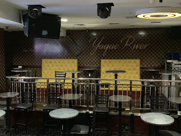 Yaque River Lounge Picture 5