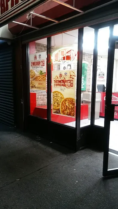 Papa Johns Pizza Picture 1