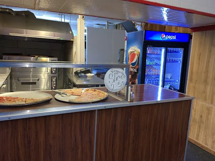 Roman’s Pizza and Cafe Picture 8