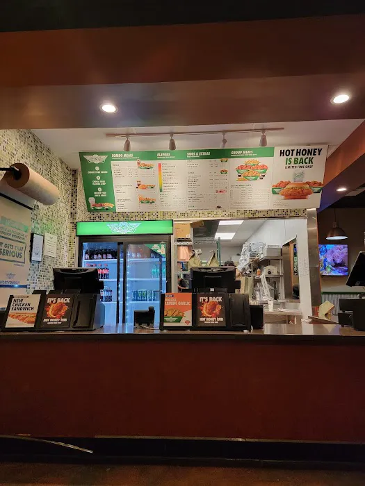 Wingstop Picture 6