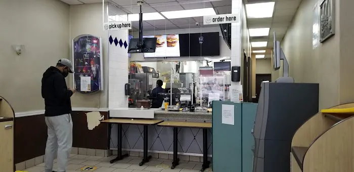 McDonald's Picture 9