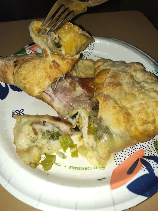 Giovanni's Pizza Picture 10