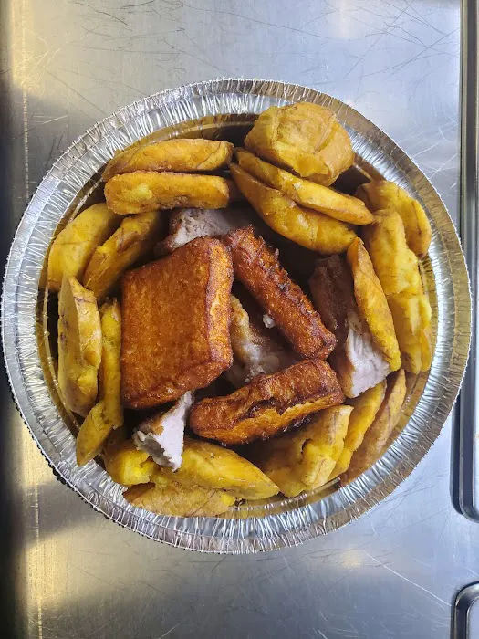 Antojitos del Mangu Restaurant Picture 4