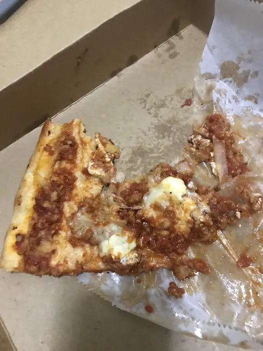 Loja's Pizza Picture 9