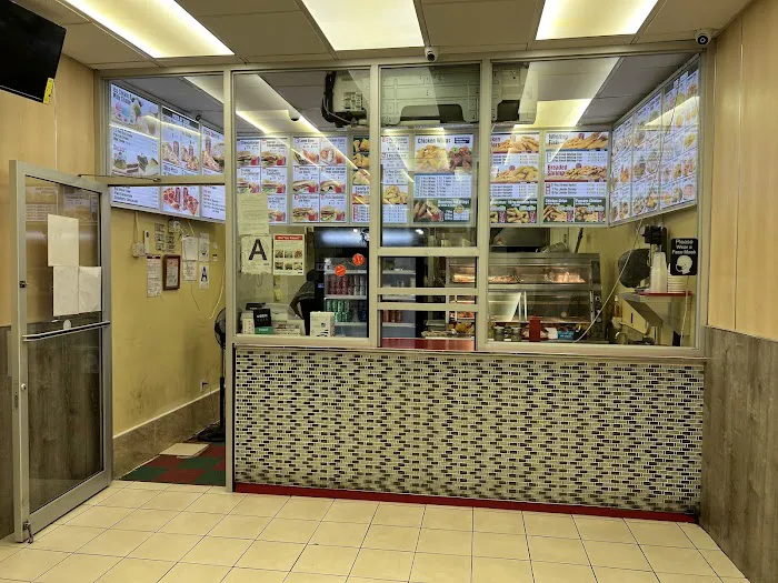 (Halal) Kennedy Fried Chicken & Pizza Picture 3