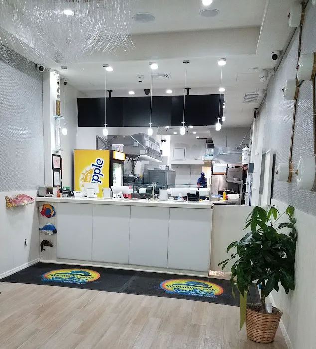Rocatone Seafood Restaurant Picture 4
