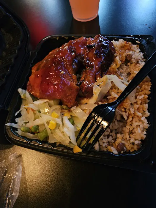Gold Star Jerk and Seafood Picture 7