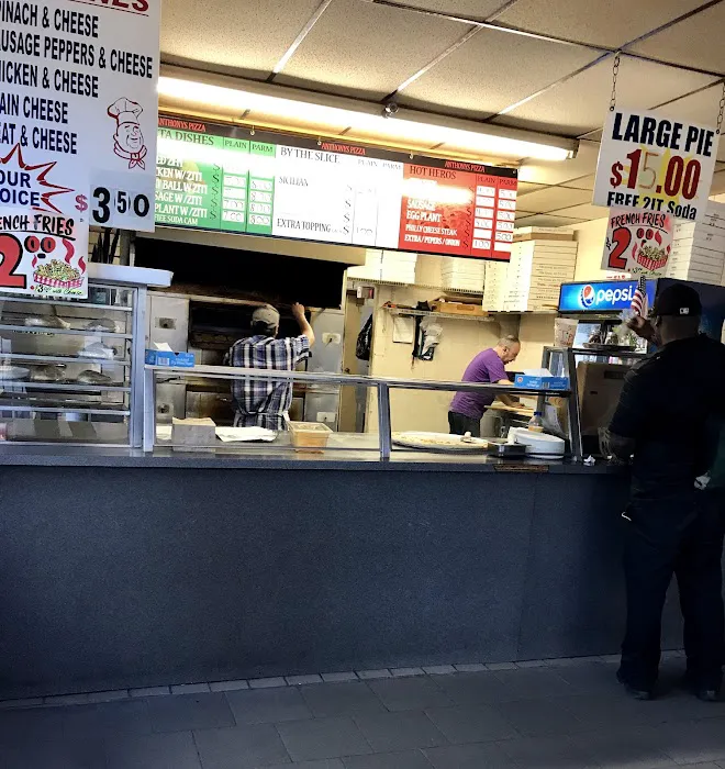 Anthony's Pizza Picture 10