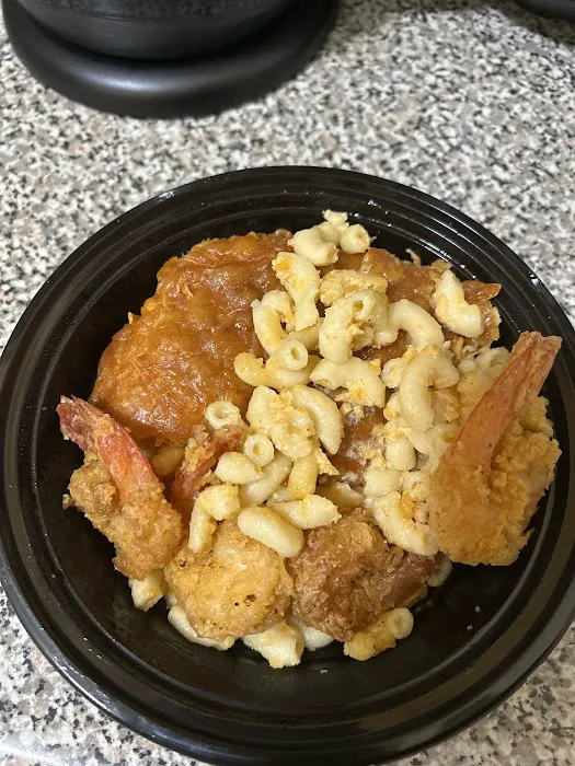 Lash West Indian & American Cuisine Picture 3