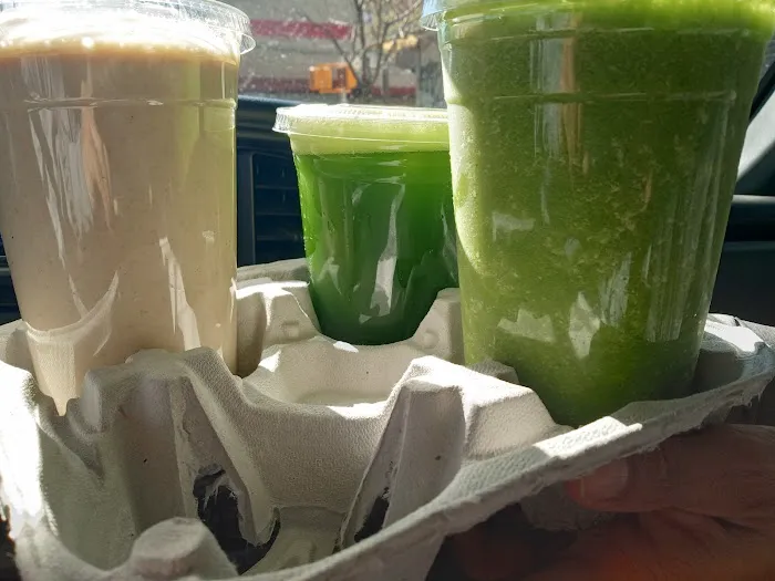Holy Fruits Juice Press Picture 7