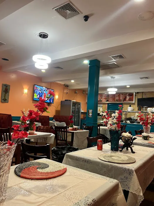 Sante Yallah African Restaurant (Keur Aisha Restaurant CORP.) Picture 5