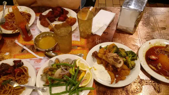 Merry Land Chinese Buffet Picture 3