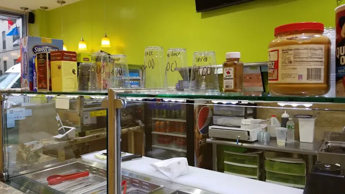 Mis Antojitos Juice Bar Picture 6