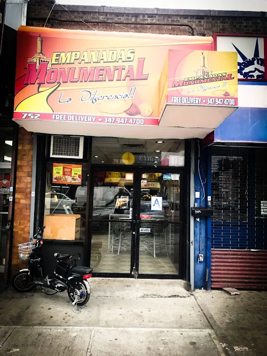 Empanadas Monumental Picture 9