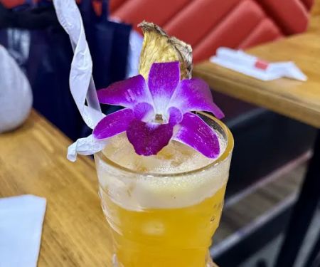 161 Bar & Grill Restaurant