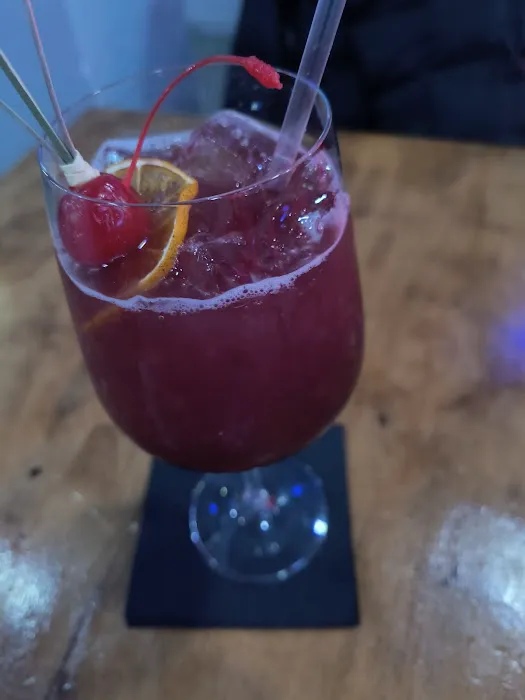 161 Bar & Grill Restaurant Picture 7