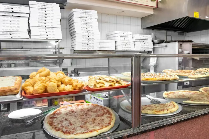 Suma Pizza Picture 7
