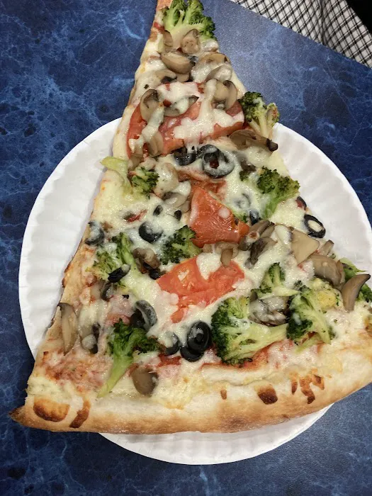 Suma Pizza Picture 3
