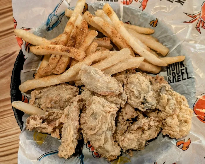 Hook & Reel Cajun Seafood & Bar Picture 3