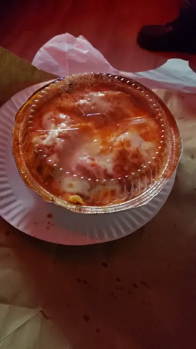 Luke's Pizza Picture 5