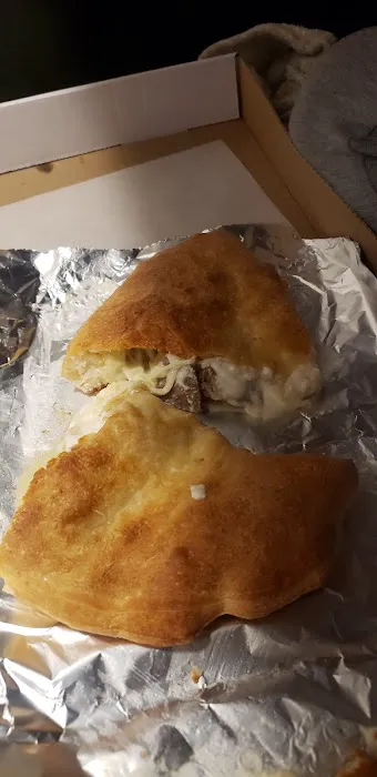 Luke's Pizza Picture 7