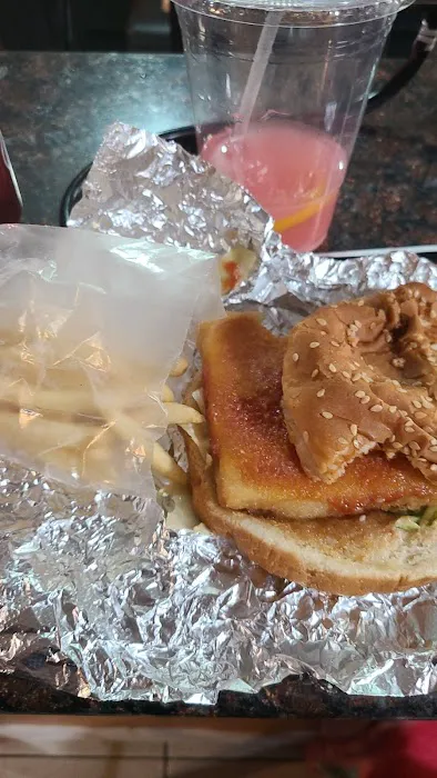 Lincoln Fried Chicken Picture 3