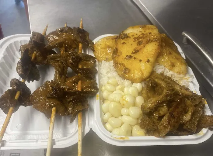 El Cajacho Peruvian Food Truck Picture 10