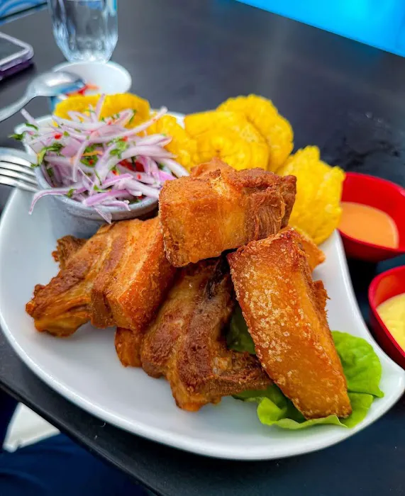 El Cajacho Peruvian Food Truck Picture 9