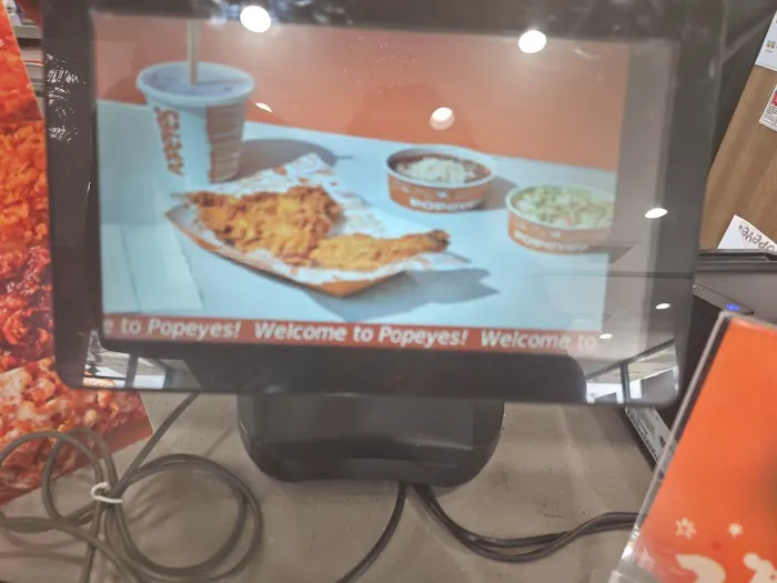 Popeyes Picture 2