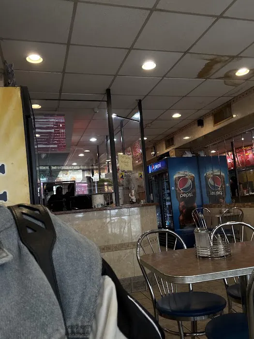 Jimbo's Hamburger Palace Picture 4
