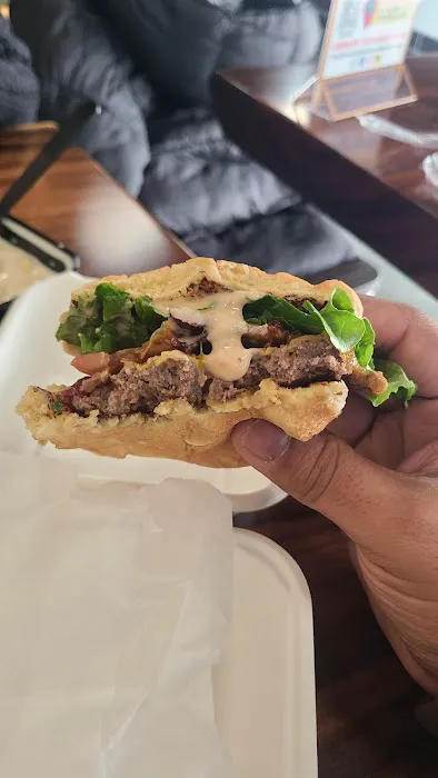 Bronx Burger Co. Picture 4