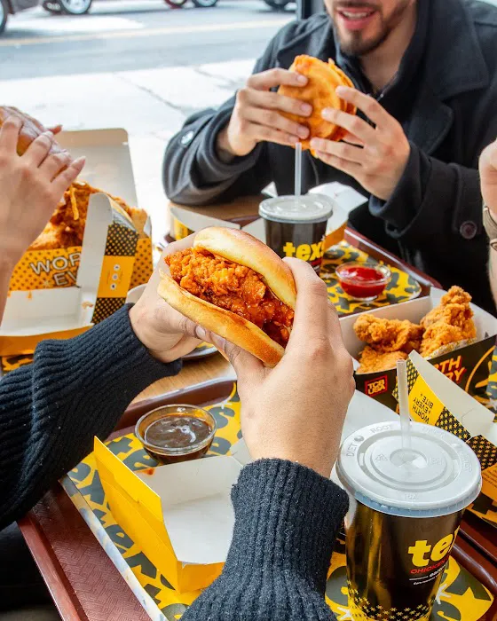 Tex’s Chicken & Burgers Picture 4
