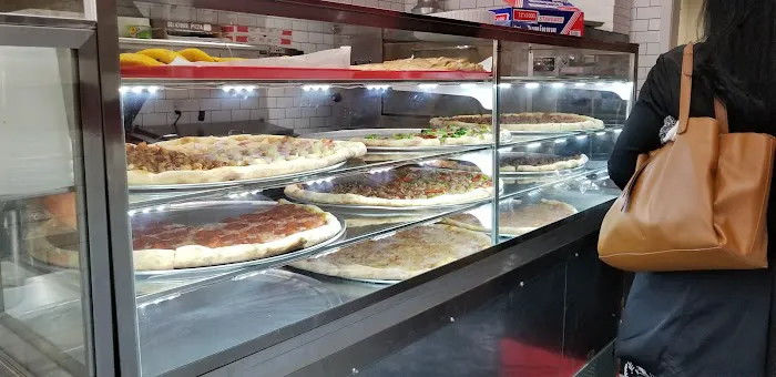 Brianna's Pizzeria & Spanish Food Picture 1