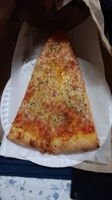 Brianna's Pizzeria & Spanish Food Picture 10