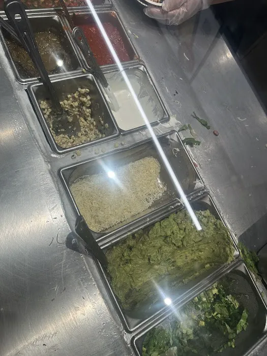 Chipotle Mexican Grill Picture 2