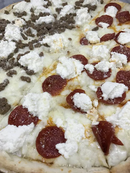 Aldus Pizza Picture 10