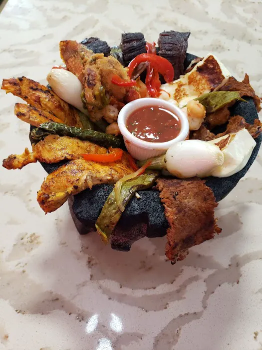 Parrilla Azteca Cibaena Restaurant Picture 3
