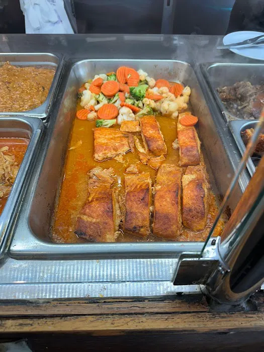 Tropicana Restaurant Picture 3