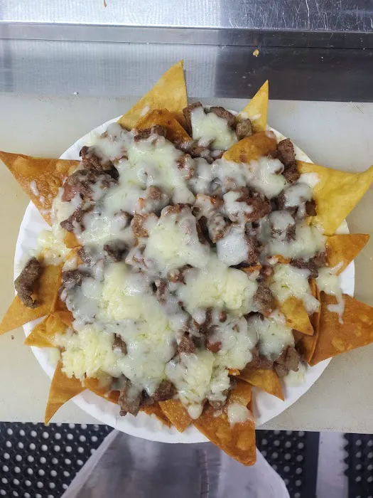 Taqueria Nachos Picture 10