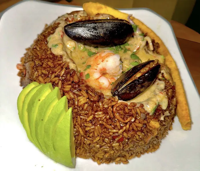 Pa’ Caleta Bar & Grill Picture 3