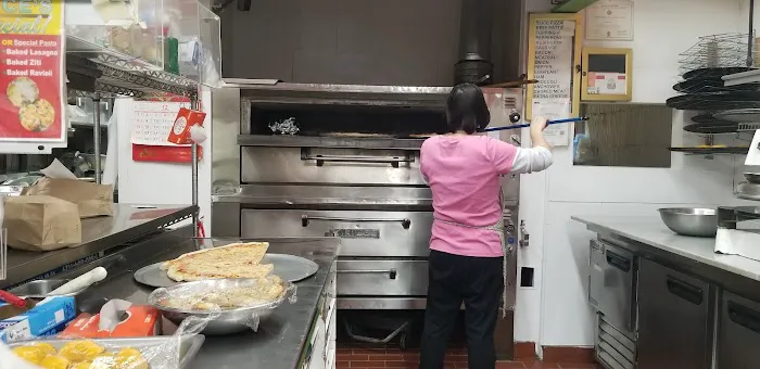 Venice Pizzeria Picture 1